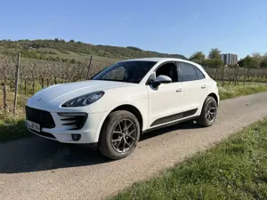 Porsche Macan S 3.0 V6 / Checkheft / TÜV Neu