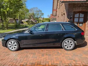 Audi A4 Avant 2.7 TDI DPF Attraction Bild 2