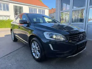 Volvo XC60 D5 Summum AWD *Automatik*Leder*R.Kamera*