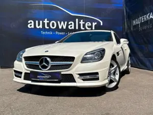 Mercedes-Benz SLK 200 AMG-BiXenon-Airscarf-Designo-Navi