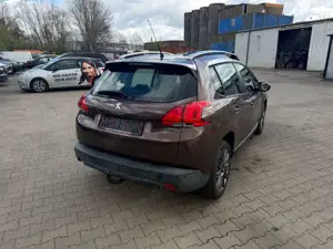Peugeot 2008 Active/1,6/KLIMA/EURO5/TEMPOMAT Bild 5