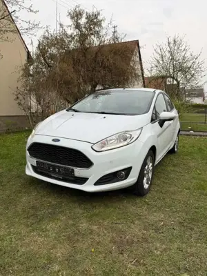 Ford Fiesta Celebration        Garantie 12 Monate