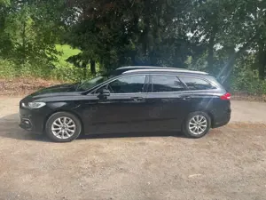 Ford Mondeo Mondeo Turnier Diesel Turnier 2.0 EcoBlue Aut. Titanium