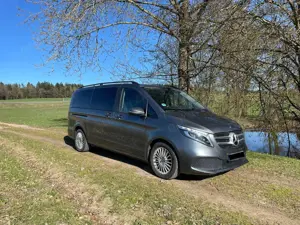 Mercedes-Benz V 220 EDITION lang 9G LED AHK Kamera Liegepaket 8 Sitzer