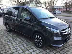 Mercedes-Benz V 250 V 250 d lang 4Matic 9G-TRONIC JungeSterne/LED/el.Türen/AHK/Ambiente/ILS/Standhzg
