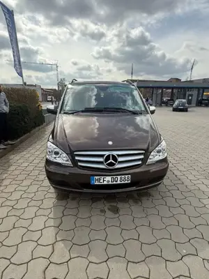 Mercedes-Benz Viano 3.0 CDI DPF lang Automatik Trend Edition