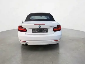 BMW 220 i Cabrio *BI-XENON/ALPINWEISS III* Bild 4