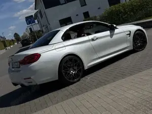 BMW M4 Cabrio DKG Competition F83, individual, Keramik, G