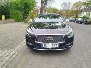Infiniti Q30 2.2 d AWD City Black Edition