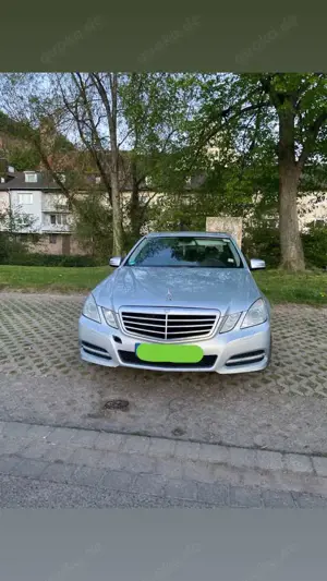 Mercedes-Benz E 220 E 220 CDI BlueEfficiency (212.002)