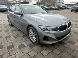 BMW 320 d xDrive Touring Aut. Driv.Assistant SitzHzg