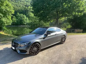 Mercedes-Benz C 400 C 400 Coupe 4Matic 9G-TRONIC AMG Line Bild 2