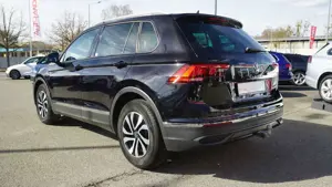 Volkswagen Tiguan 2.0 TDI Active LED Navi ACC AHK PDC USB Bild 4