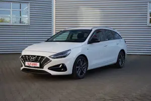 Hyundai i30 Kombi 1.5 Edition 30 Mild-Hybrid DCT LED AHK Bild 2
