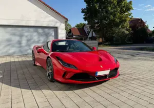 Ferrari F8 Spider Ferrari F8 Spider rosso corsa - Lift, unfallfrei, 1. Hd, Garantie bis 10/27 Bild 4