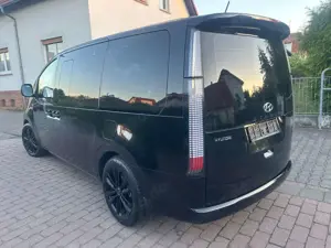 Hyundai STARIA Prime*9-Sitzer*Leder*LED*SD*1.Hand* Bild 2