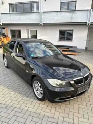 BMW 318 BMW 318i (E90), 2006, Sehr gepflegt