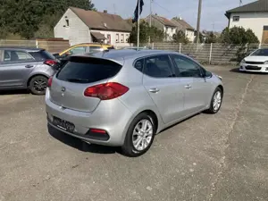 Kia Ceed / cee'd cee'd Navi ALU PDC Klimaaut Dream-Team Bild 4