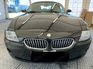 BMW Z4 Roadster 3.0i Schalt | SHZ KLIMAAUT LEDER Bild 2