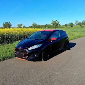 Ford Fiesta 1.0 EcoBoost Edition (140 PS) - 8-fach-bereift Alu
