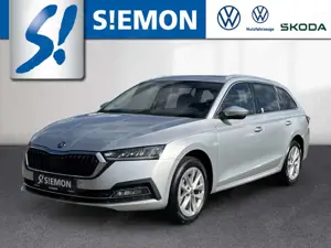 Skoda Octavia Combi 2.0 TDI DSG Style AHK PANO HUD LED