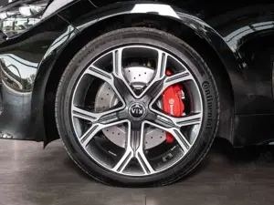 Kia Stinger GT 3.3 V6 T-GDI 4WD  *SCHIEBEDACH*VOLL* Bild 4