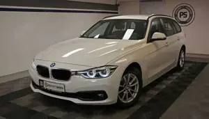BMW 318 i Advantage LED SHZ NAVI AHK BLT. EL.HECKKL.