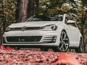 Volkswagen Golf GTI Golf VII GTI Pano Standheiz. CarPlay