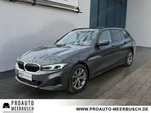 BMW 320 d xDrive MMRY/ADAPTLED/HUD/STNDHZNG/PANO/360°