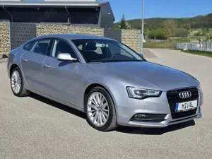 Audi A5 2.0 TDI Xenon/Navi/PDC/Tempo/MMI/Sitzheizung