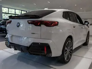 BMW X2 xDrive 20d M-Sport Pro 360° PANO LED HUD Bild 2