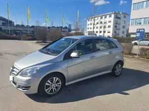 Mercedes-Benz B 180 B 180 CDI DPF Autotronic