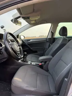 Volkswagen Golf Bild 3