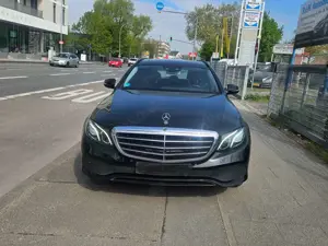 Mercedes-Benz E 200 E-Klasse T-Modell T 9G-TRONIC Avantgarde