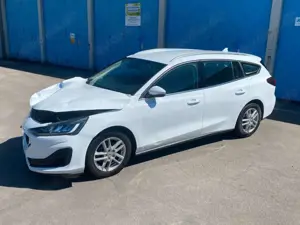 Ford Focus Turnier 1.5 EcoBlue Automatik Titanium