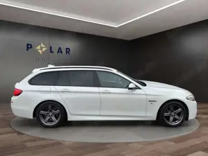 BMW 520 d Touring AHK/M-Paket/Head-Up/Bhz.Lenkrad/PDC Bild 2