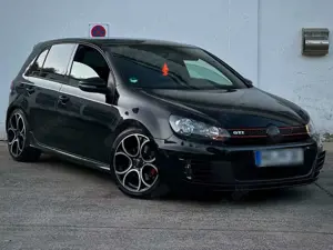 Volkswagen Golf GTI 2.0