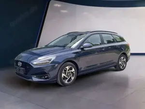 Hyundai i30 Kombi Advantage cw vAHK Navi LED DAB Kamera Win...