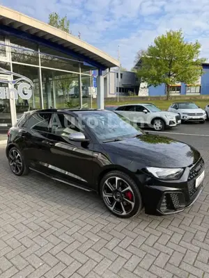 Audi A1 Sportback 40 TFSI S line S tronic NAVI KAMERA