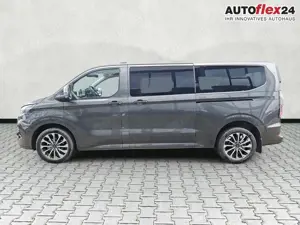 Ford Tourneo Custom Bild 3
