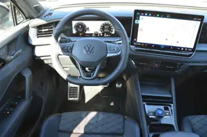 Volkswagen Tayron 2.0 TDI R-Line 7 Sitze Standheizung Head Up AHK Ha Bild 5
