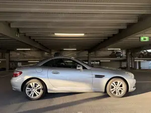 Mercedes-Benz SLK 200 (BlueEFFICIENCY) Bild 4