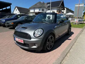 MINI Cooper S Cabrio Leder Xenon Navigation Keyless-Go DAB+ EURO 5