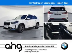 BMW X1 sDrive20iA AHK Rückfahrkamera Navi DSG Adapti