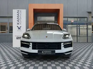 Porsche Cayenne Bild 2