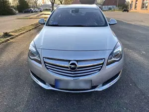 Opel Insignia 2.0 CDTI Sports Tourer ecoFLEXStart/Stop OPC-LINE Bild 2