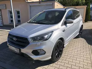 Ford Kuga ST-Line Autom.PANORAMA,ALCANTARA,AHK,