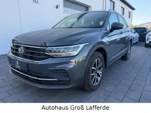 Volkswagen Tiguan Life 2.0 TDI DSG RFK Navi AHK