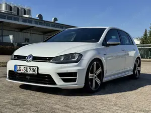 Volkswagen Golf R