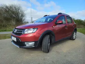 Dacia Sandero Sandero Stepway TCe 90 S, TÜV neu, Navi, Temp, Klima